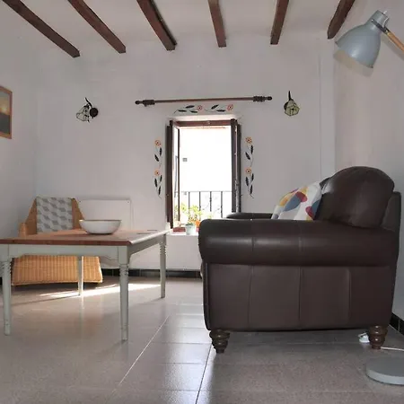Quirky Townhouse With A Seaview Roof Terrace Holiday home Oliva
